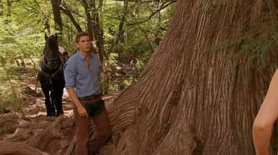 C-5 Desnuda en el río